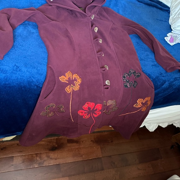 Fleece jacket. Ethically made. Witchy/Boho .  ptp 19” - Picture 5 of 7